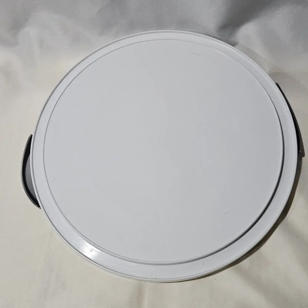Sterilite Cake Server Carrier 12